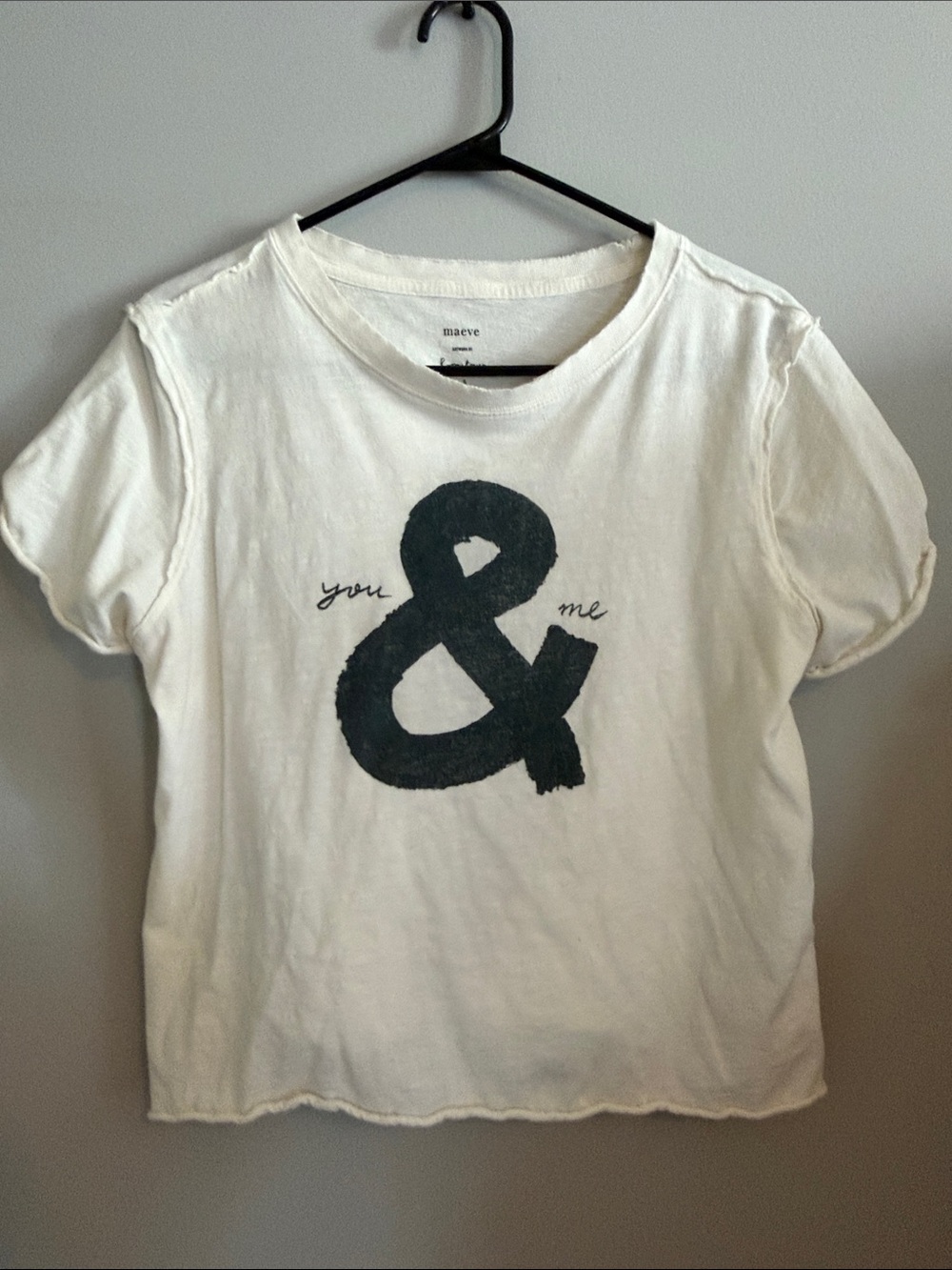 Maeve White Tee with Black Ampersand Graphic